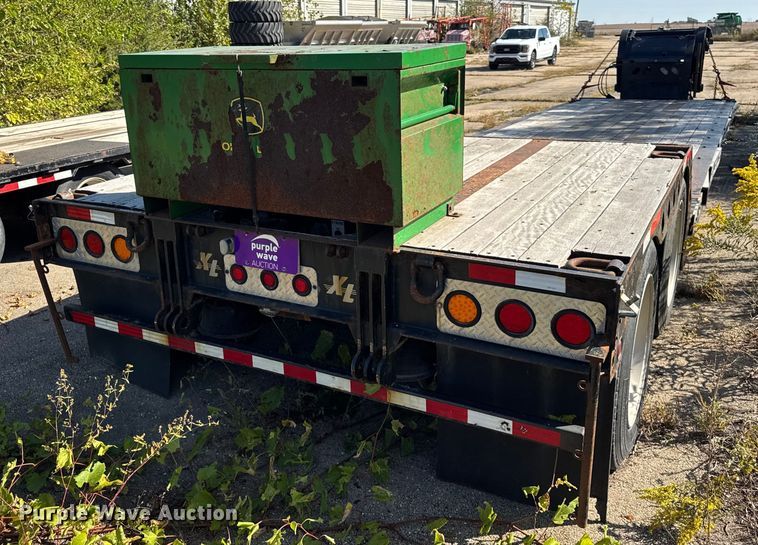 image for item EF2184 2011 XL Specialized Trailers Inc XL 70HDG lowboy equipment trailer