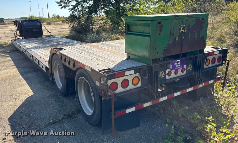 image for item EF2184 2011 XL Specialized Trailers Inc XL 70HDG lowboy equipment trailer