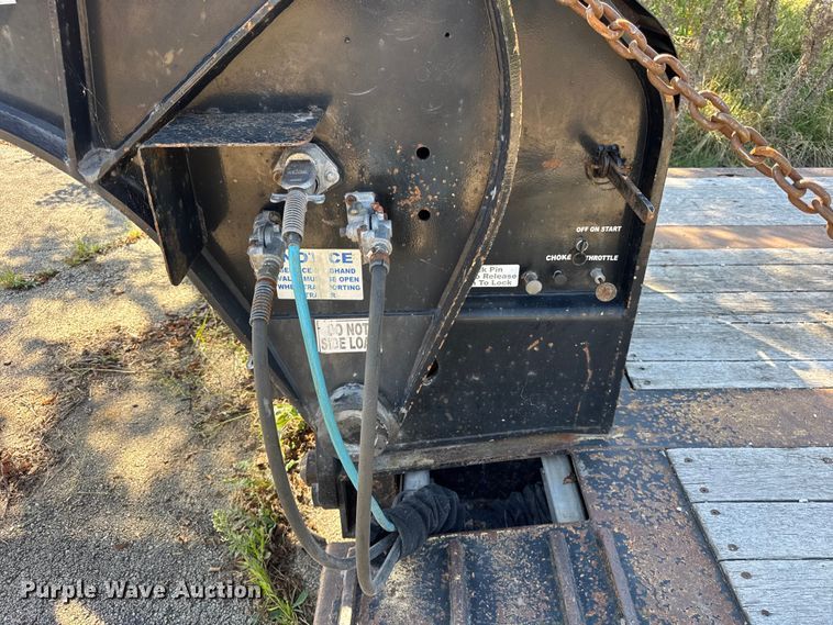 image for item EF2184 2011 XL Specialized Trailers Inc XL 70HDG lowboy equipment trailer