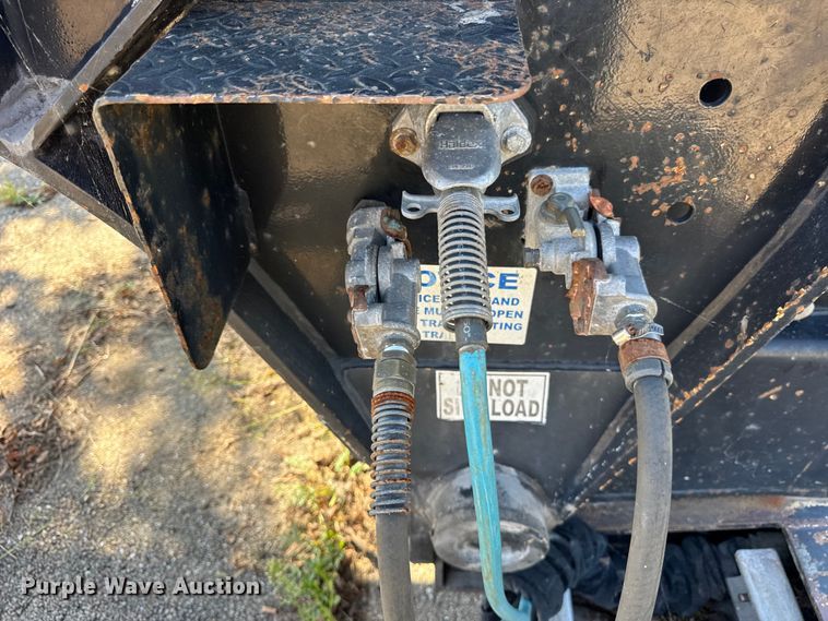 image for item EF2184 2011 XL Specialized Trailers Inc XL 70HDG lowboy equipment trailer