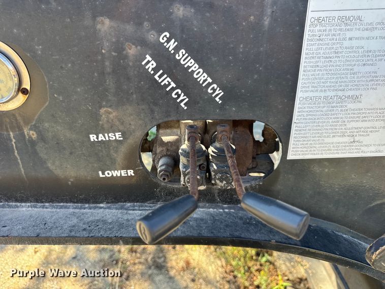 image for item EF2184 2011 XL Specialized Trailers Inc XL 70HDG lowboy equipment trailer