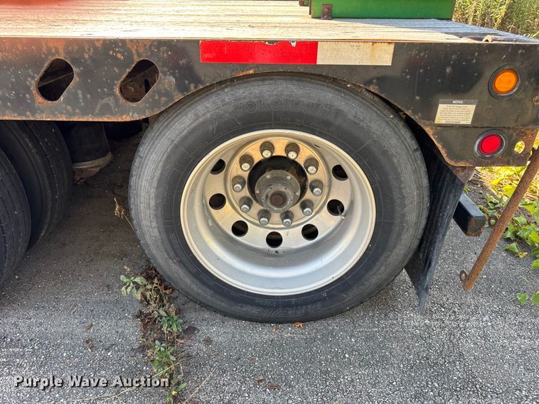 image for item EF2184 2011 XL Specialized Trailers Inc XL 70HDG lowboy equipment trailer