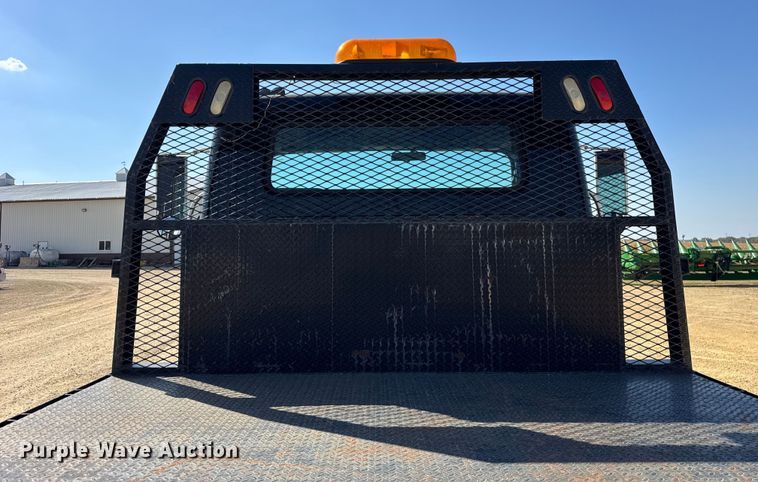 image for item EF2186 1995 International 4800 flatbed truck