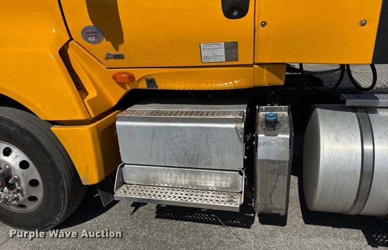 image for item EF2190 2021 International LT625 