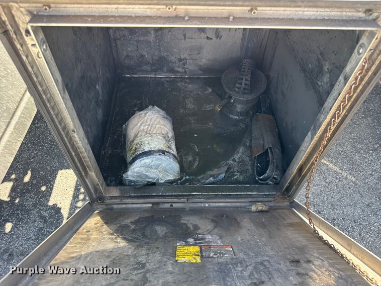 image for item EF2190 2021 International LT625 