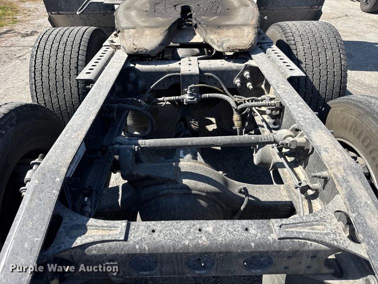 image for item EF2190 2021 International LT625 