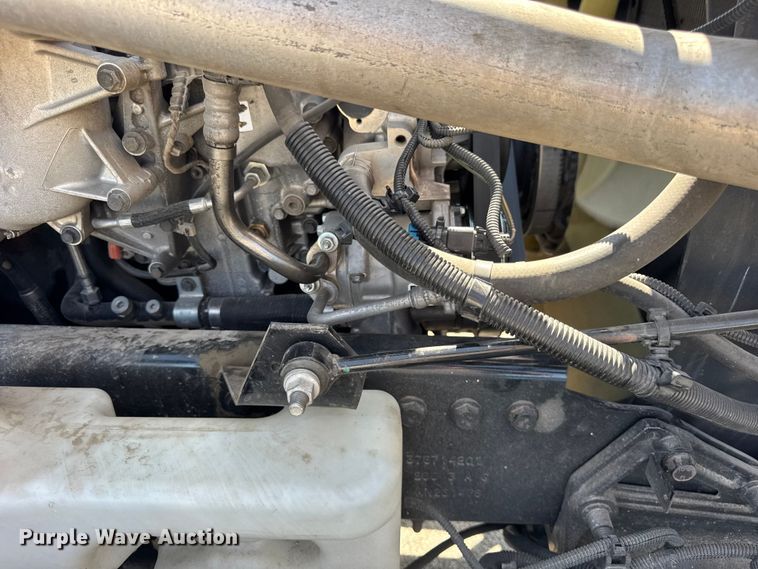 image for item EF2190 2021 International LT625 