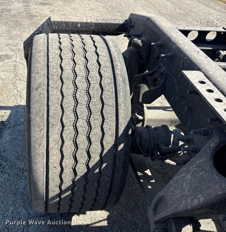 image for item EF2190 2021 International LT625 