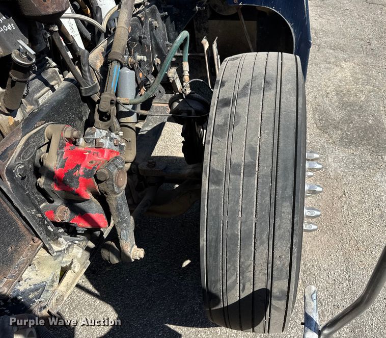 image for item EF2191 1999 Peterbilt 377 semi truck