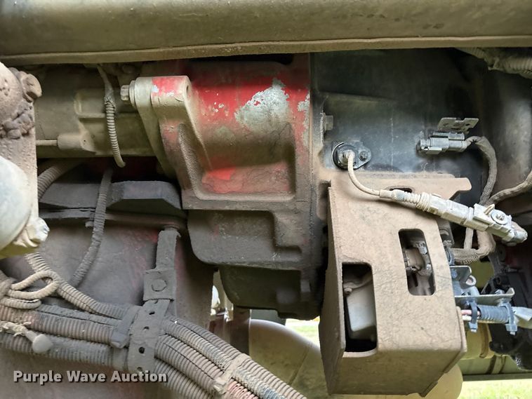 image for item EF6069 2017 Peterbilt 367 semi truck