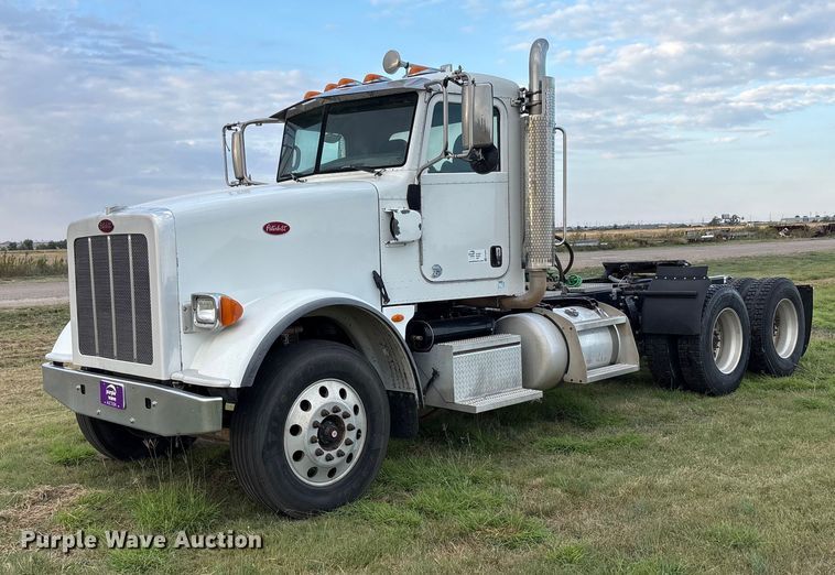 CAMIóN 2017 PETERBILT