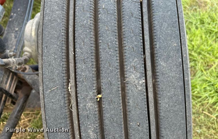 image for item EF6070 2017 Peterbilt 367 semi truck