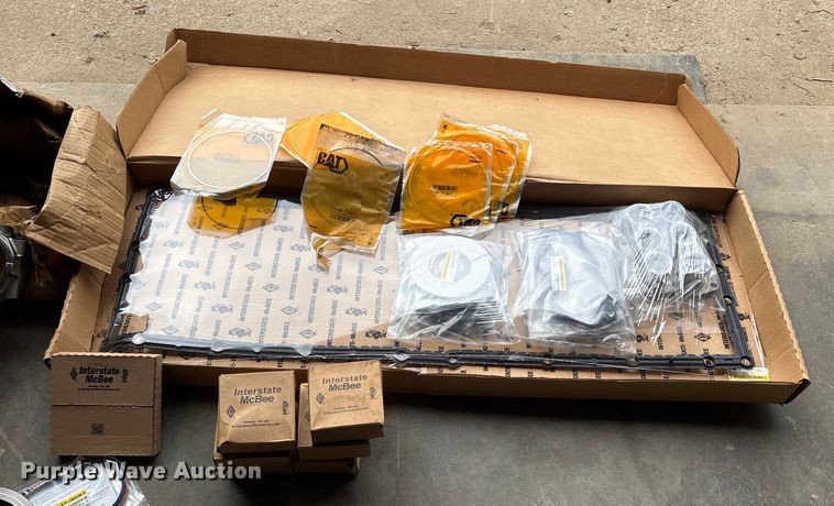 image for item EJ7669 Caterpillar C15 engine rebuild kit