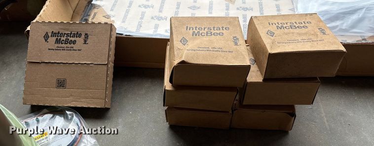 image for item EJ7669 Caterpillar C15 engine rebuild kit