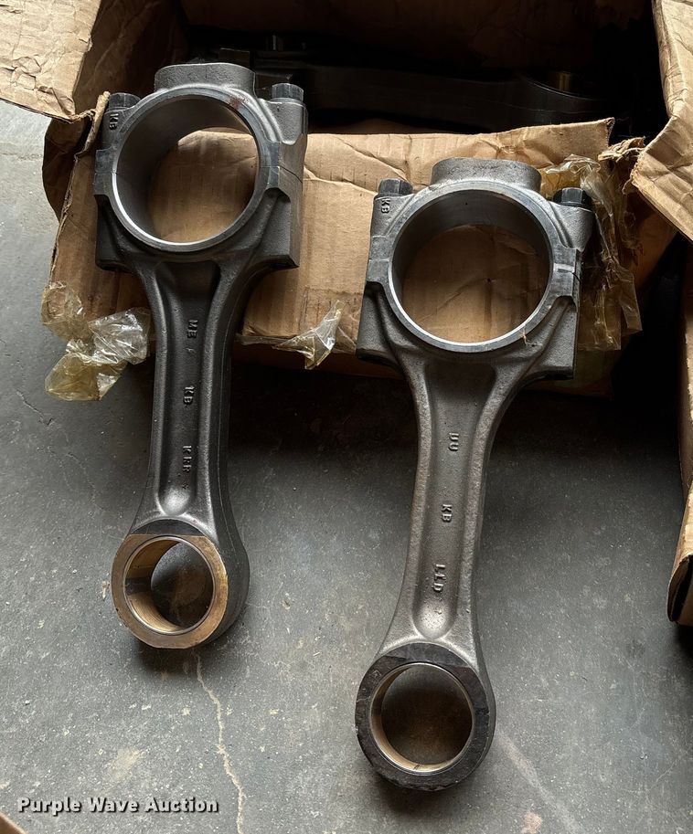 image for item EJ7669 Caterpillar C15 engine rebuild kit