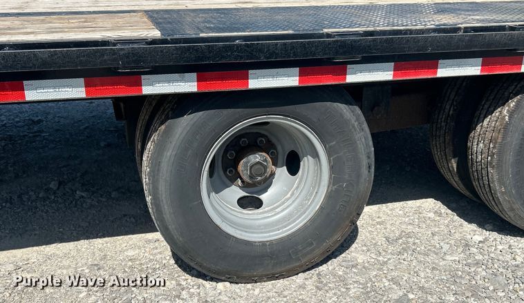 image for item EK8395 2023 Sure-Trac ST102255LPDO2A-GN-259 equipment trailer