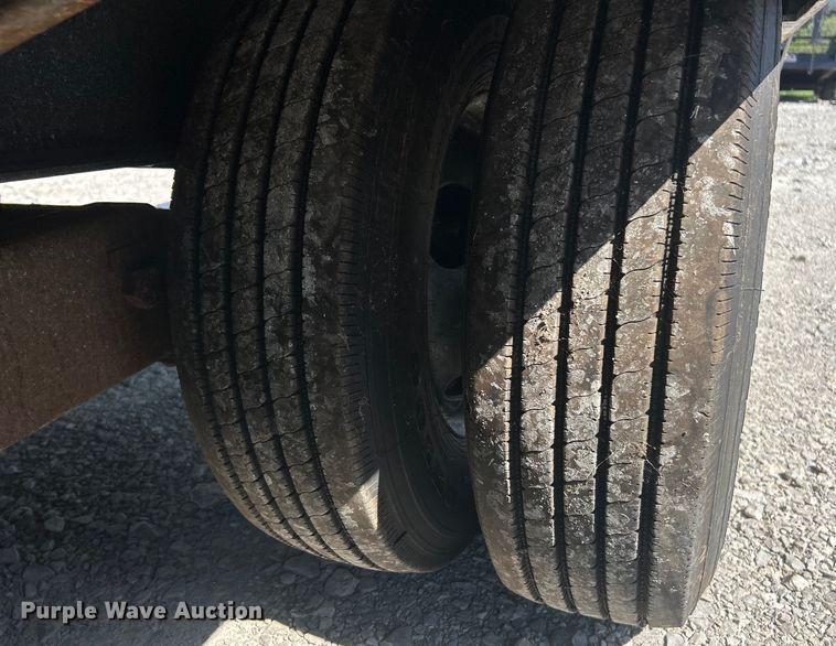 image for item EK8395 2023 Sure-Trac ST102255LPDO2A-GN-259 equipment trailer