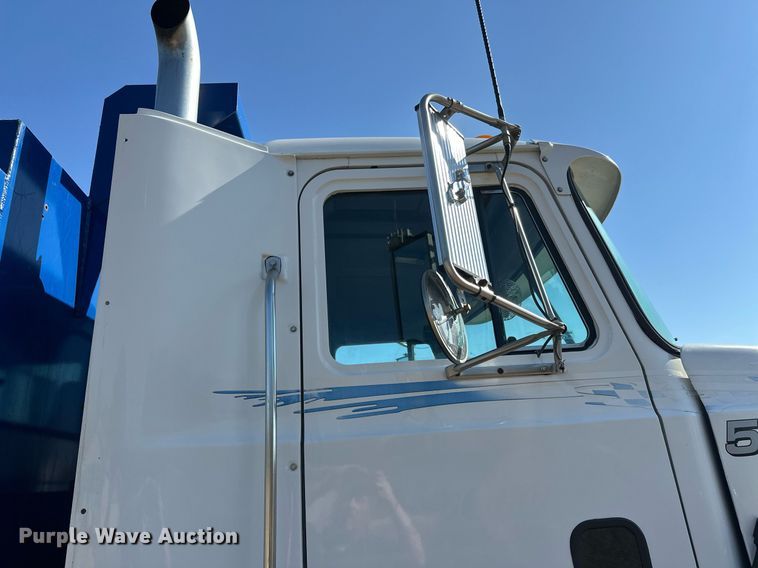 image for item EL0001 1992 Mack CH613 dump truck