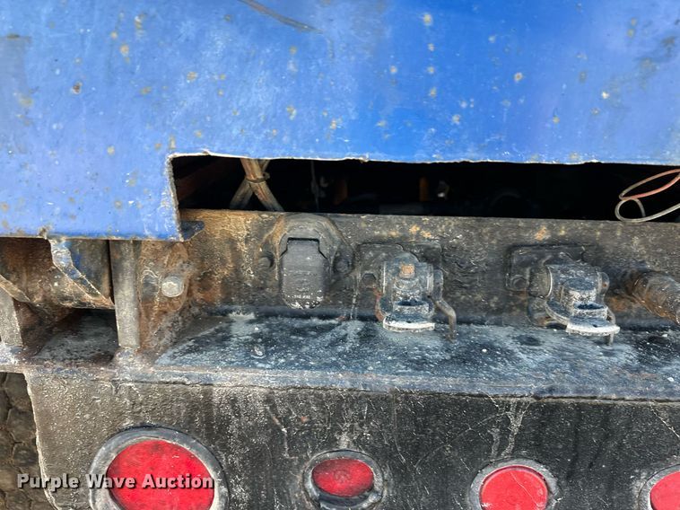 image for item EL0001 1992 Mack CH613 dump truck