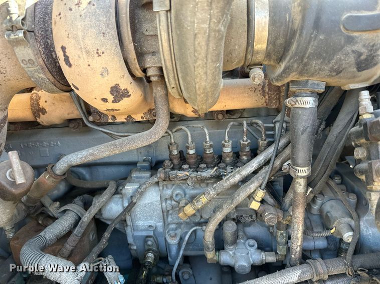 image for item EL0001 1992 Mack CH613 dump truck