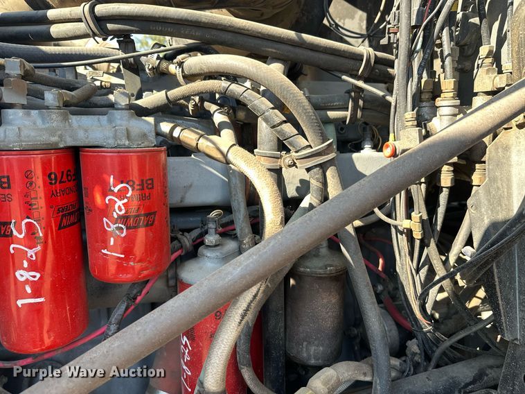 image for item EL0001 1992 Mack CH613 dump truck