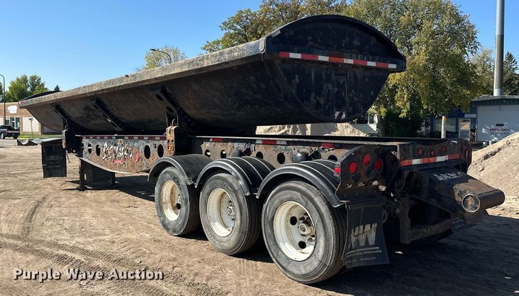 image for item EL0002 2006 Sidump'r side dump trailer