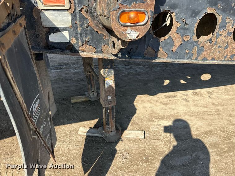 image for item EL0002 2006 Sidump'r side dump trailer