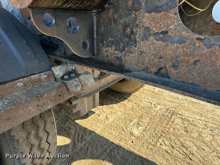 image for item EL0002 2006 Sidump'r side dump trailer