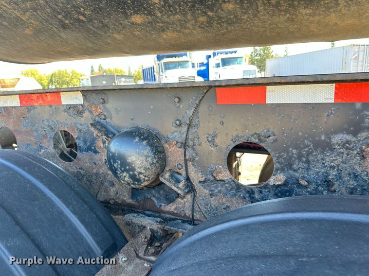 image for item EL0002 2006 Sidump'r side dump trailer