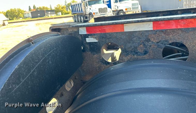 image for item EL0002 2006 Sidump'r side dump trailer