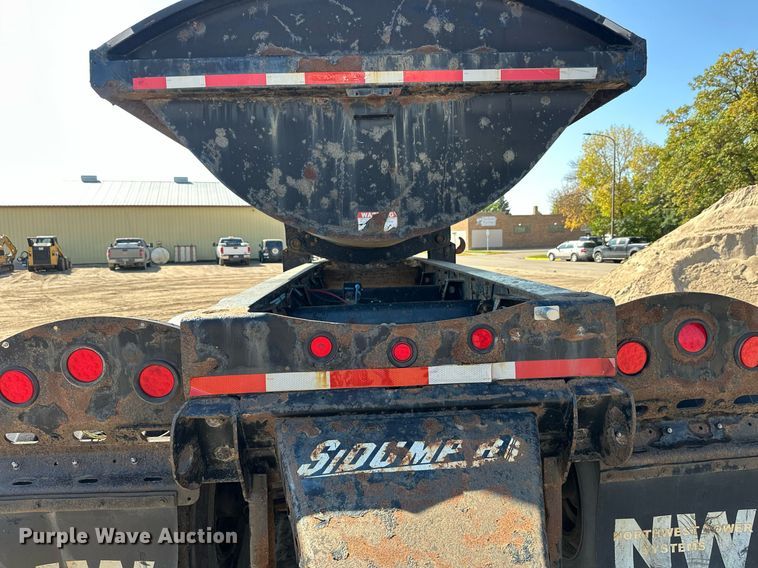 image for item EL0002 2006 Sidump'r side dump trailer