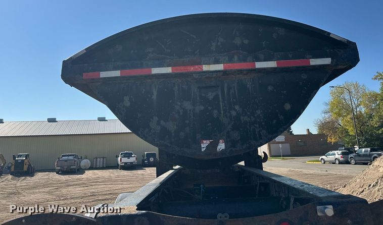 image for item EL0002 2006 Sidump'r side dump trailer