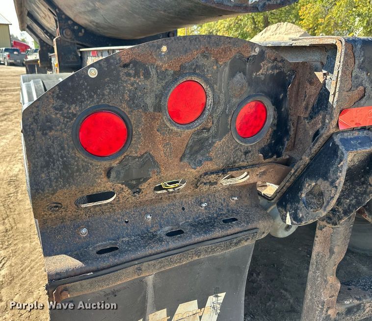 image for item EL0002 2006 Sidump'r side dump trailer