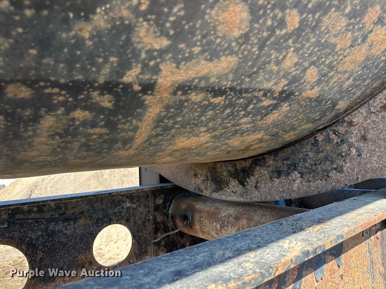 image for item EL0002 2006 Sidump'r side dump trailer