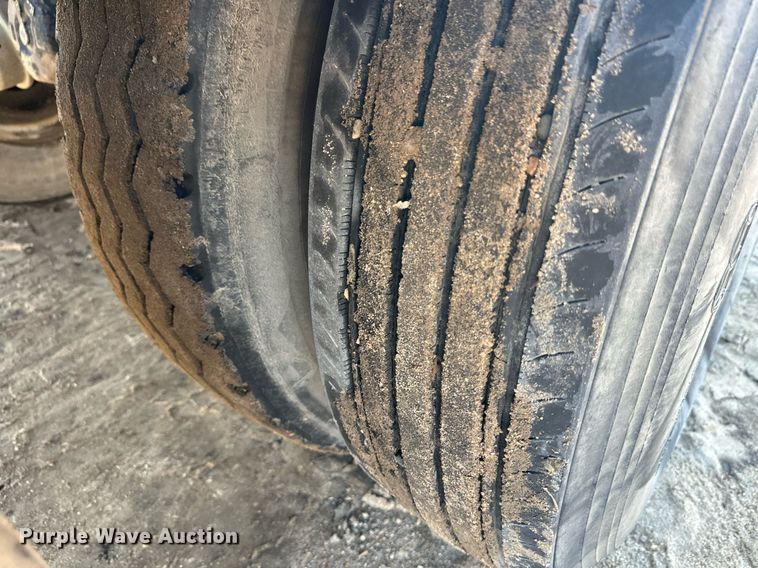 image for item EL0002 2006 Sidump'r side dump trailer