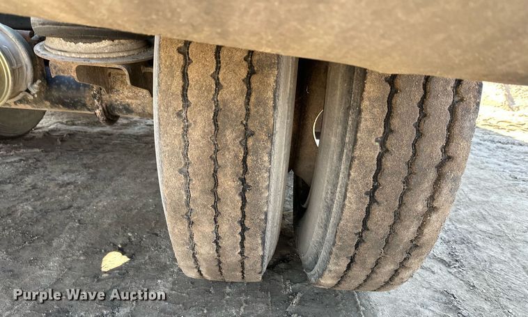 image for item EL0002 2006 Sidump'r side dump trailer