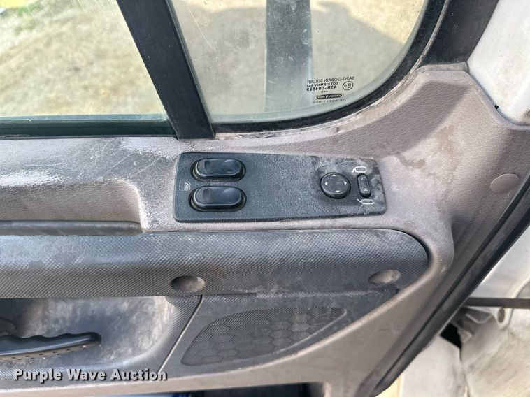 image for item EL0023 2009 Freightliner Cascadia semi truck