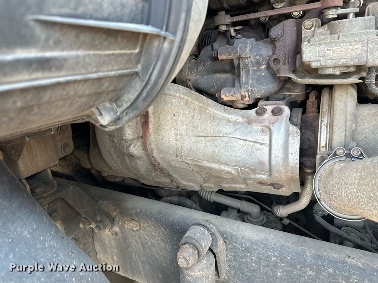 image for item EL0023 2009 Freightliner Cascadia semi truck