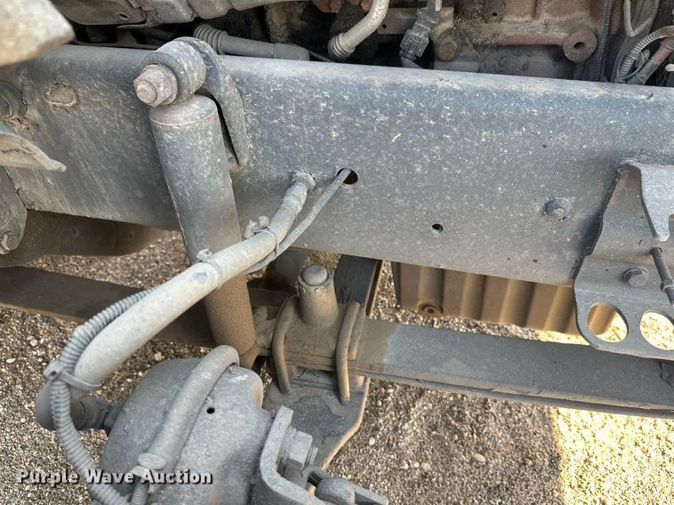 image for item EL0023 2009 Freightliner Cascadia semi truck