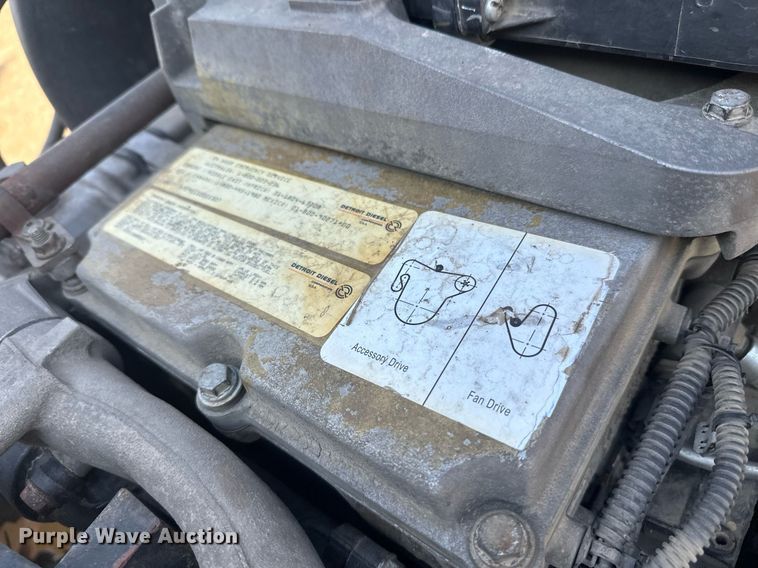 image for item EL0023 2009 Freightliner Cascadia semi truck