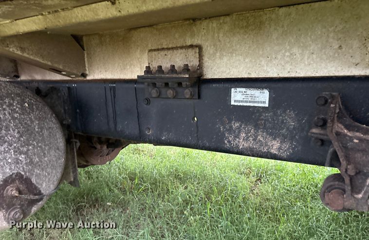 image for item EM0591 2008 International 7400 refuse truck