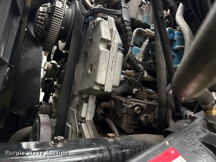 image for item EM0591 2008 International 7400 refuse truck