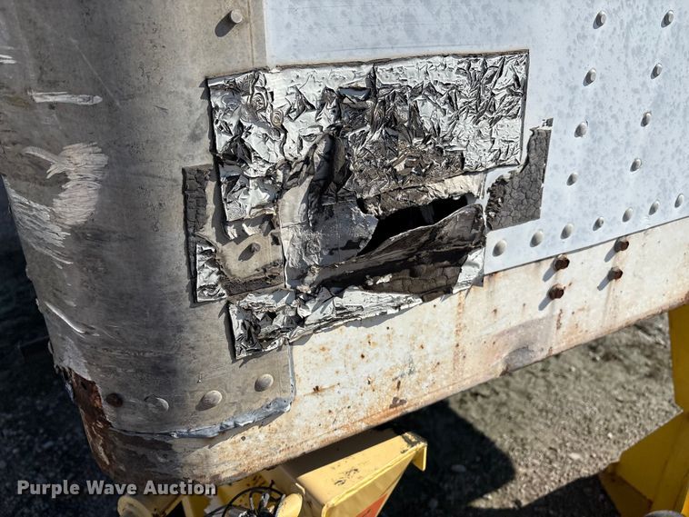 image for item EM0605 1999 Wabash DVCVHPC dry van trailer