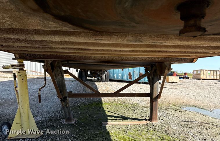 image for item EM0605 1999 Wabash DVCVHPC dry van trailer