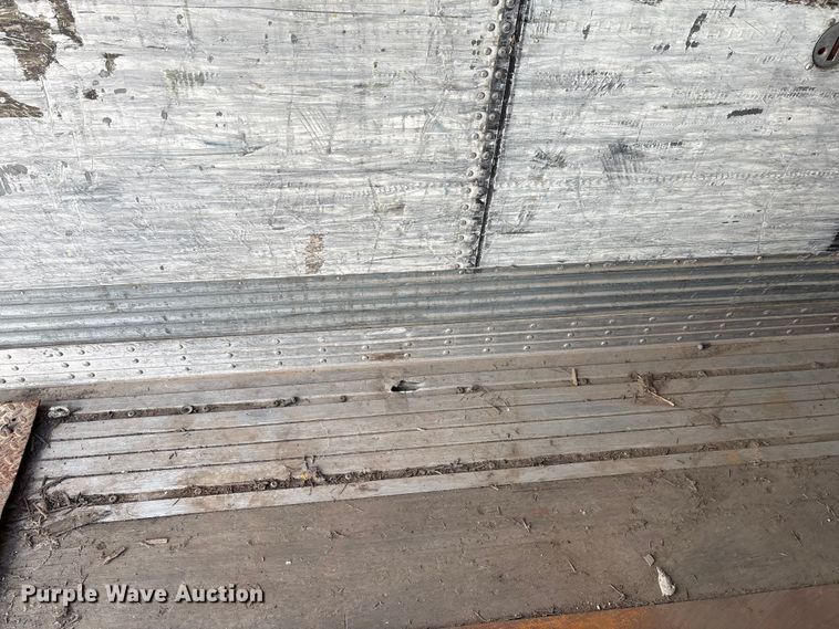 image for item EM0605 1999 Wabash DVCVHPC dry van trailer