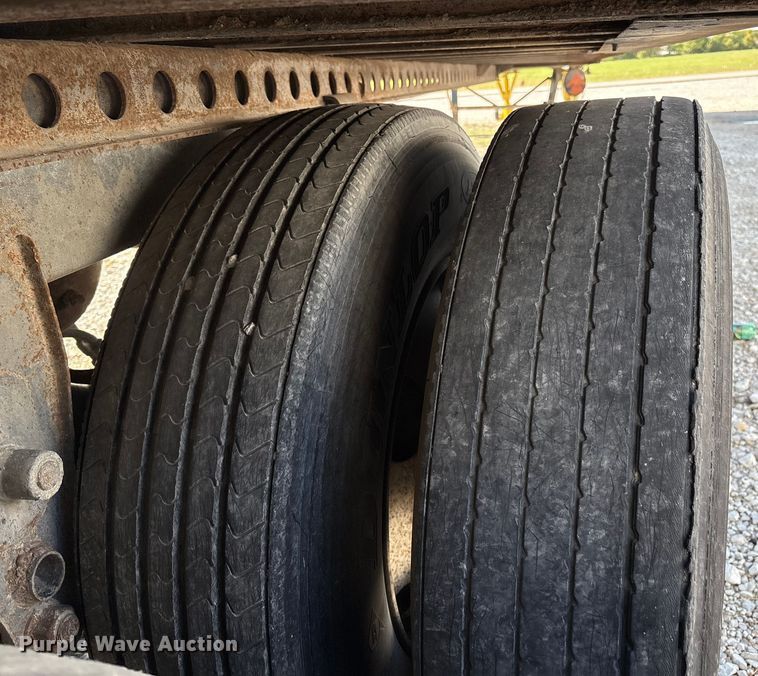 image for item EM0605 1999 Wabash DVCVHPC dry van trailer