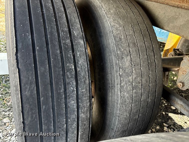 image for item EM0605 1999 Wabash DVCVHPC dry van trailer