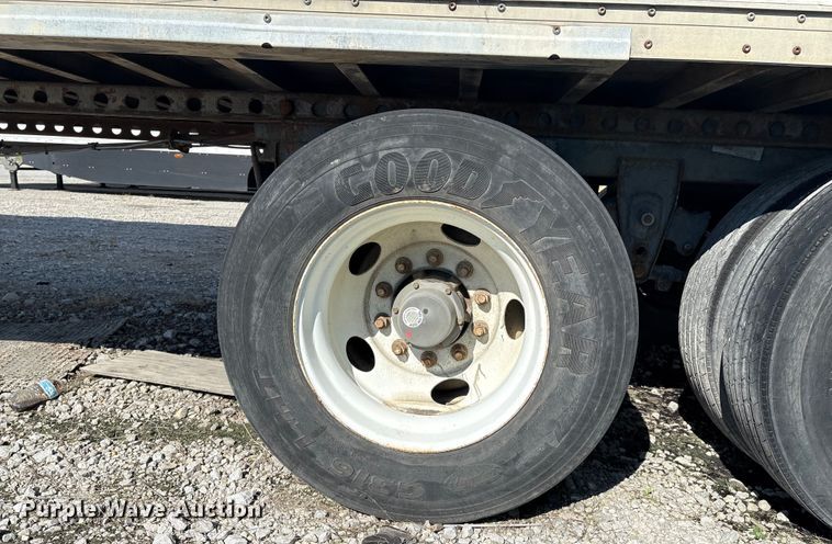 image for item EM0605 1999 Wabash DVCVHPC dry van trailer