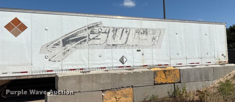 image for item EM0608 1999 Wabash dry van trailer