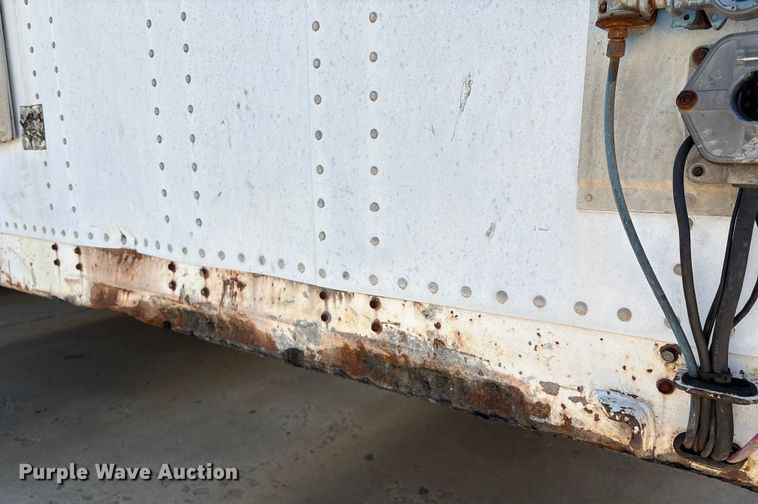 image for item EM0608 1999 Wabash dry van trailer